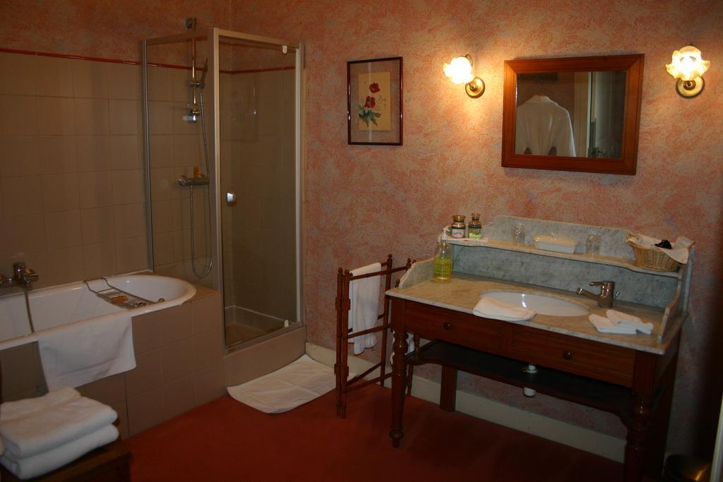 Hôtel Chateau De La Verrerie à Aubigny-sur-Nère Chambre photo