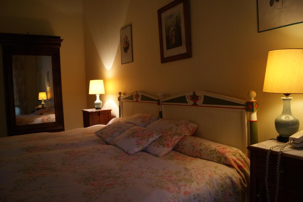 Hôtel Chateau De La Verrerie à Aubigny-sur-Nère Chambre photo