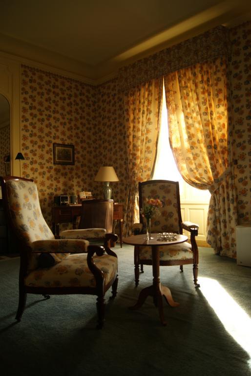 Hôtel Chateau De La Verrerie à Aubigny-sur-Nère Chambre photo