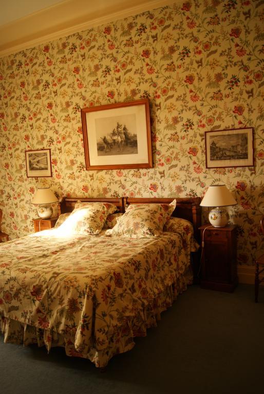 Hôtel Chateau De La Verrerie à Aubigny-sur-Nère Chambre photo