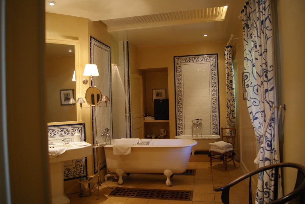 Hôtel Chateau De La Verrerie à Aubigny-sur-Nère Chambre photo